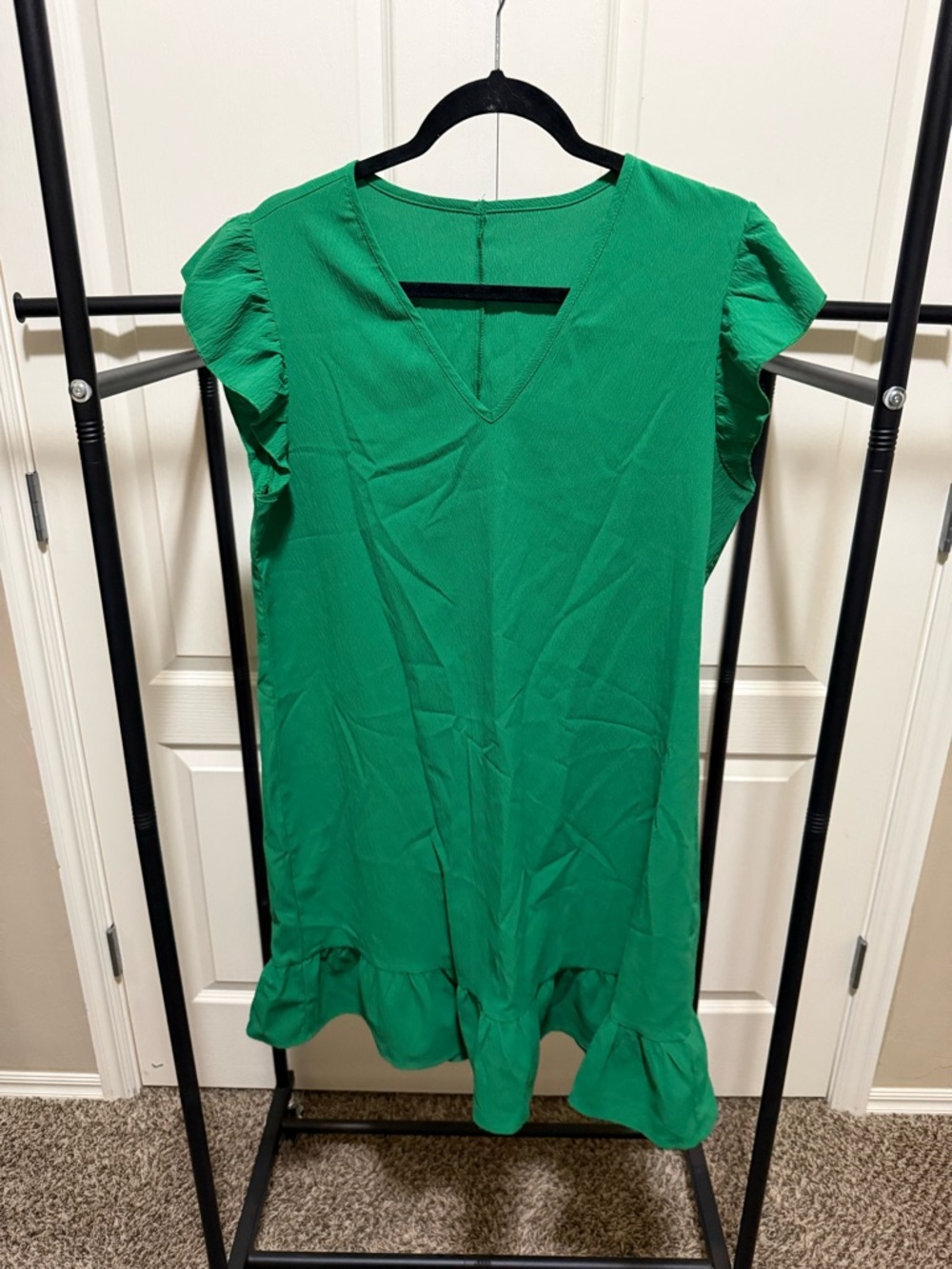 Green V-Neck Ruffle Sleeve Dress